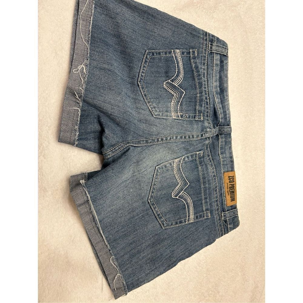 ZCO Jean shorts size 13 medium blue cuffed distressed rhinestone studs e…